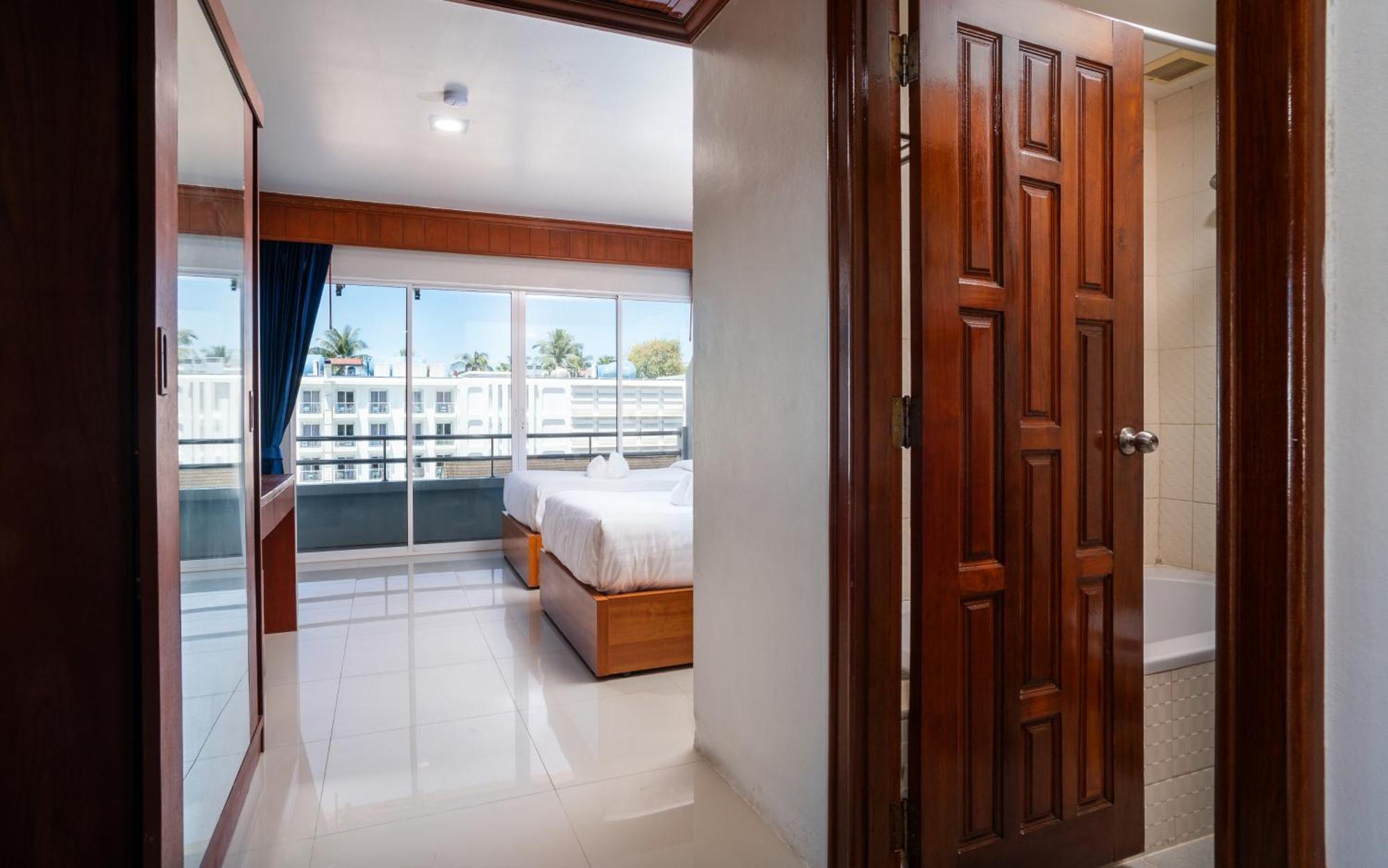 Gp House Phuket Patong Beach Екстер'єр фото