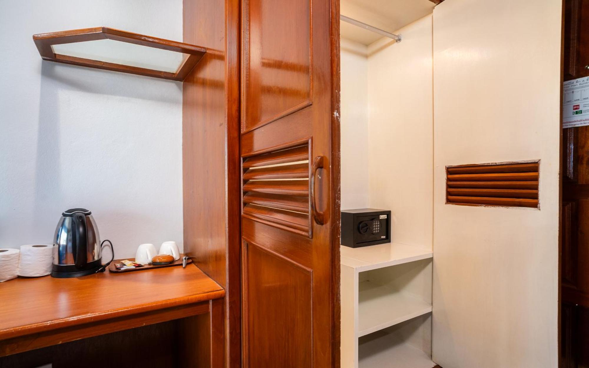 Gp House Phuket Patong Beach Екстер'єр фото